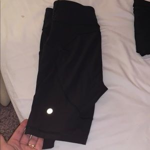 Black Lululemon bike shorts